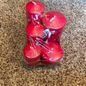 Five Red Candles, New